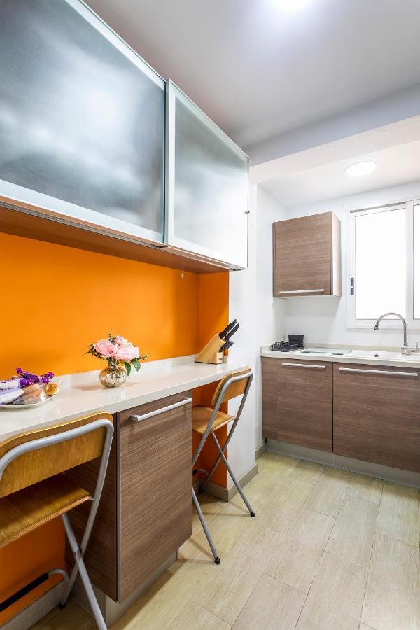 Precioso Piso Moderno: Terraza, A/C, Netflix, Wifi Appartement Valencia Buitenkant foto