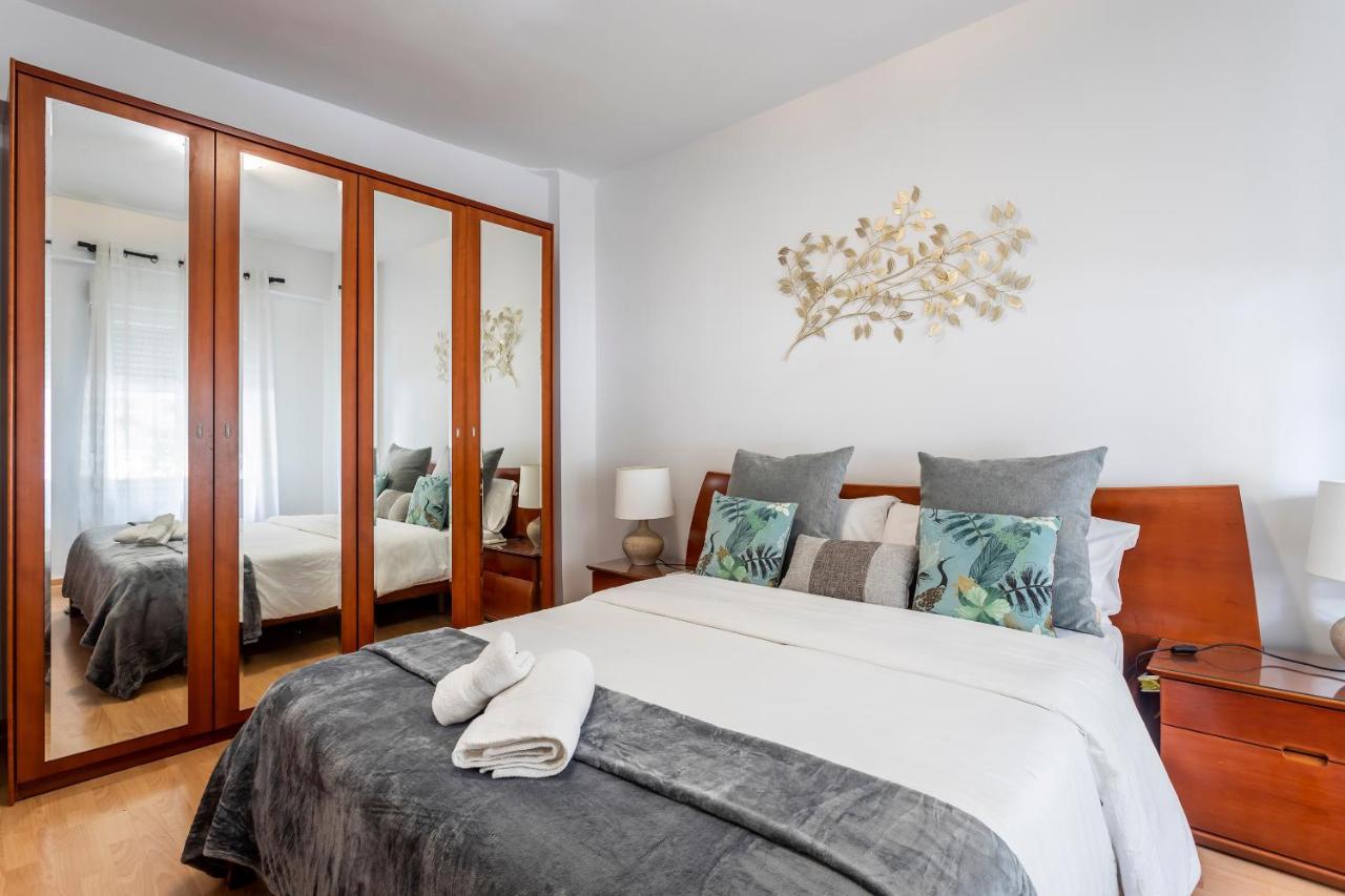 Precioso Piso Moderno: Terraza, A/C, Netflix, Wifi Appartement Valencia Buitenkant foto